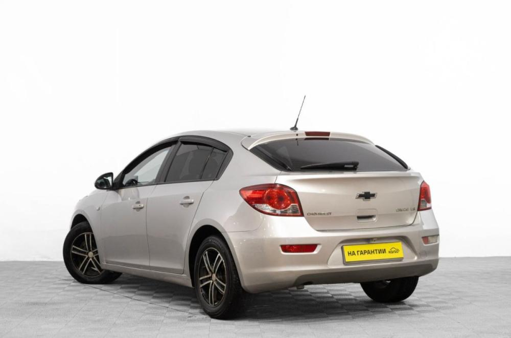 Chevrolet Cruze I Барнаул  - изображение 7