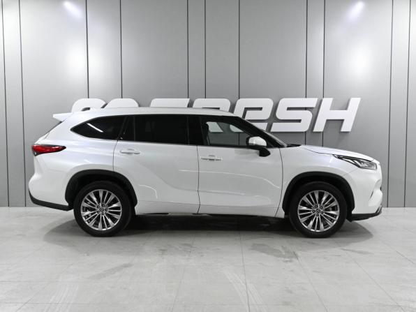 Toyota Highlander IV (XU70) с пробегом 2024 года, цена 4 749 000 рублей, 27532 км, внедорожник, Автокод Объявления