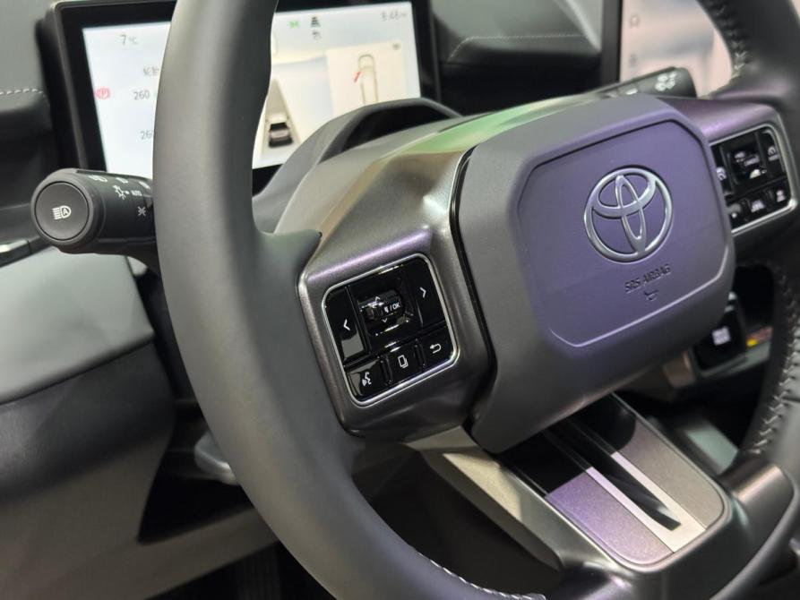 Toyota RAV4 VI (XA60) Набережные Челны  - изображение 15