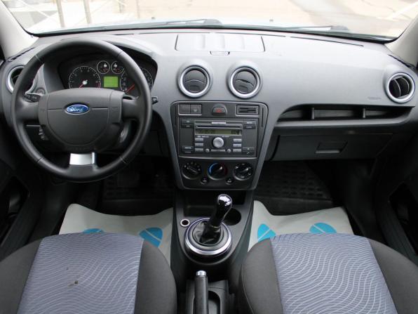 Ford Fusion I Рестайлинг с пробегом 2008 года, цена 495 000 рублей, 111676 км, хэтчбек, Автокод Объявления