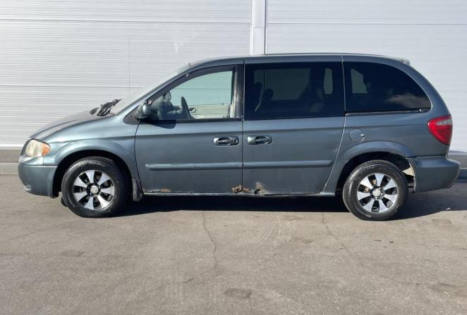 Dodge Caravan IV с пробегом 2004 года, цена 400 000 рублей, 304307 км, минивэн, Автокод Объявления