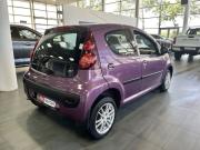 Peugeot 107 I Рестайлинг 2 Ростов-на-Дону  - изображение 19