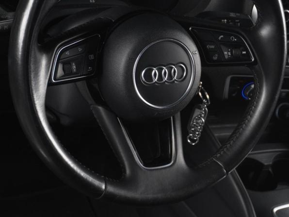Audi A3 III (8V) Рестайлинг с пробегом 2017 года, цена 2 299 000 рублей, 122693 км, седан, Автокод Объявления