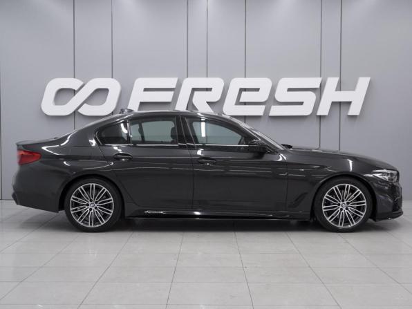BMW 5 серии VII (G30/G31/G38) с пробегом 2020 года, цена 5 359 000 рублей, 96402 км, седан, Автокод Объявления