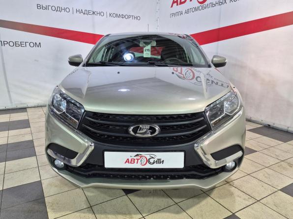 Lada (ВАЗ) XRAY I с пробегом 2017 года, цена 780 000 рублей, 140000 км, хэтчбек, Автокод Объявления