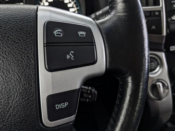 Toyota Land Cruiser 200 Series Рестайлинг 1 с пробегом 2012 года, цена 3 300 000 рублей, 291690 км, внедорожник, Автокод Объявления