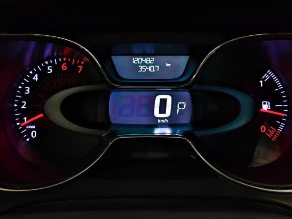 Renault Kaptur I с пробегом 2017 года, цена 1 345 000 рублей, 120482 км, внедорожник, Автокод Объявления