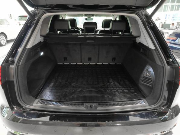 Volkswagen Touareg III с пробегом 2020 года, цена 3 750 000 рублей, 276675 км, внедорожник, Автокод Объявления