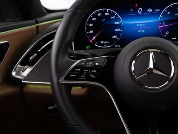 Mercedes-Benz E-Класс V (W213 S213 C238) Рестайлинг с пробегом 2024 года, цена 6 895 055 рублей, 12740 км, седан, Автокод Объявления