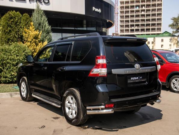 Toyota Land Cruiser Prado 150 Series Рестайлинг 1 с пробегом 2013 года, цена 3 498 000 рублей, 128837 км, внедорожник, Автокод Объявления