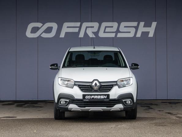 Renault Logan II Рестайлинг с пробегом 2022 года, цена 1 170 000 рублей, 81404 км, седан, Автокод Объявления