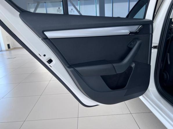 Skoda Octavia III (A7) с пробегом 2014 года, цена 1 299 000 рублей, 207908 км, лифтбек, Автокод Объявления