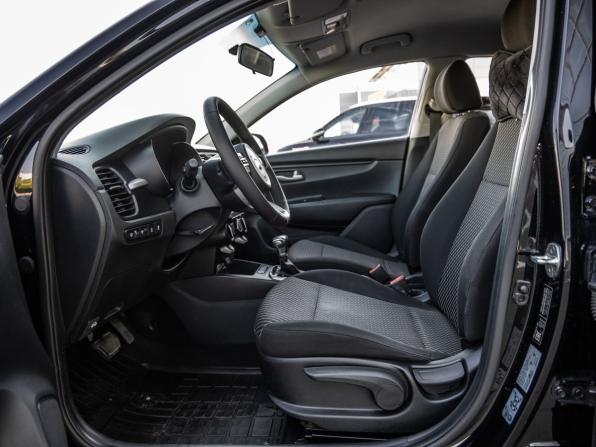 Kia Rio IV с пробегом 2018 года, цена 1 298 000 рублей, 153431 км, седан, Автокод Объявления