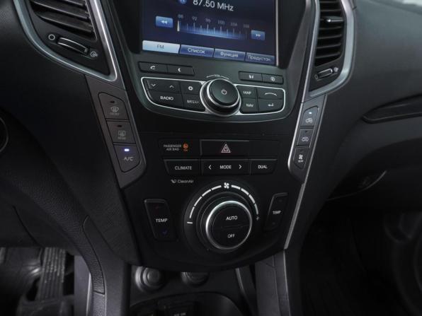 Hyundai Santa Fe III с пробегом 2013 года, цена 1 800 000 рублей, 141256 км, внедорожник, Автокод Объявления