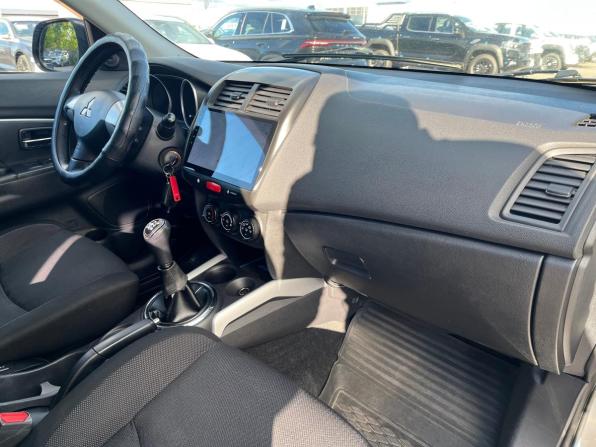 Mitsubishi ASX I с пробегом 2011 года, цена 730 000 рублей, 285000 км, внедорожник, Автокод Объявления