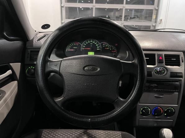 Lada (ВАЗ) Priora I с пробегом 2011 года, цена 310 000 рублей, 163150 км, хэтчбек, Автокод Объявления