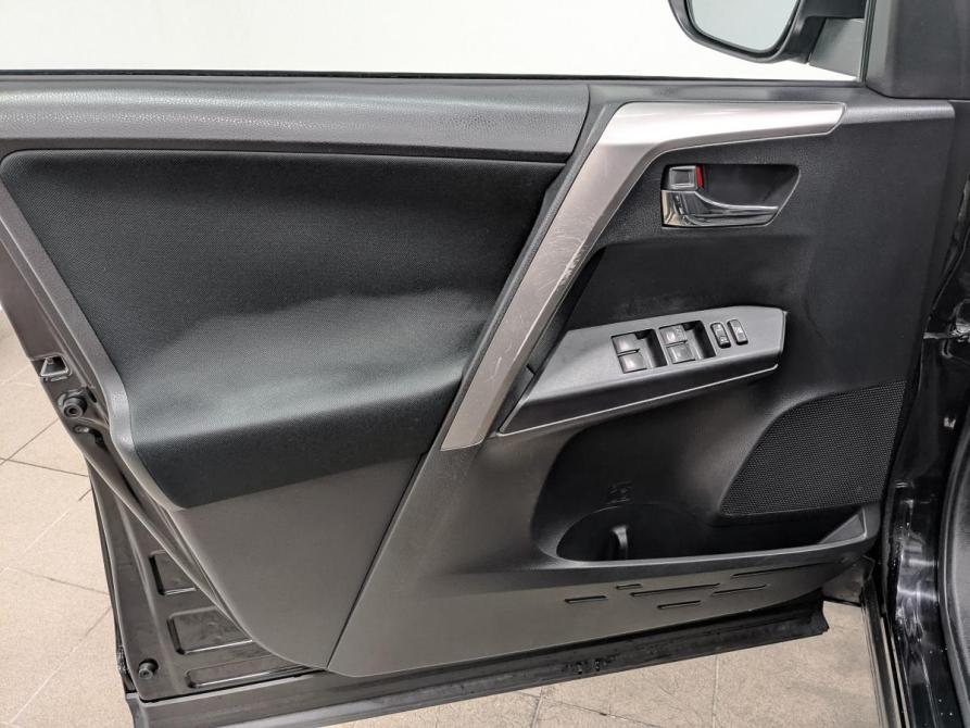 Toyota RAV4 IV (XA40) Рестайлинг Москва  - изображение 19