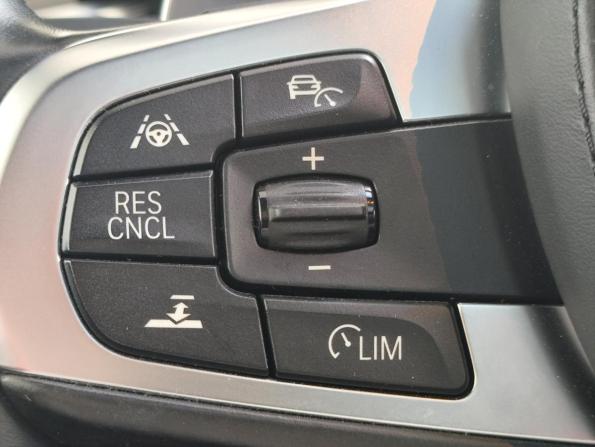 BMW 5 серии VII (G30/G31/G38) с пробегом 2019 года, цена 3 799 000 рублей, 82755 км, седан, Автокод Объявления