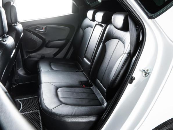 Hyundai ix35 I Рестайлинг с пробегом 2015 года, цена 1 560 000 рублей, 130499 км, внедорожник, Автокод Объявления