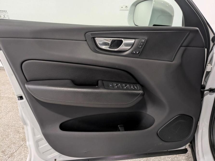 Volvo XC60 II Москва  - изображение 9
