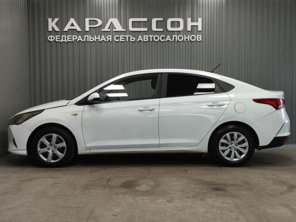 Hyundai Solaris II Рестайлинг с пробегом 2020 года, цена 850 000 рублей, 125300 км, седан, Автокод Объявления