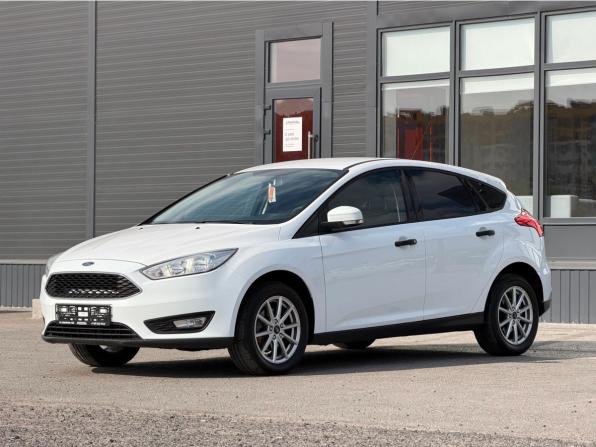 Ford Focus III Рестайлинг с пробегом 2015 года, цена 940 000 рублей, 109600 км, седан, Автокод Объявления
