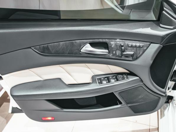Mercedes-Benz CLS II (C218) с пробегом 2012 года, цена 3 050 000 рублей, 125861 км, седан, Автокод Объявления
