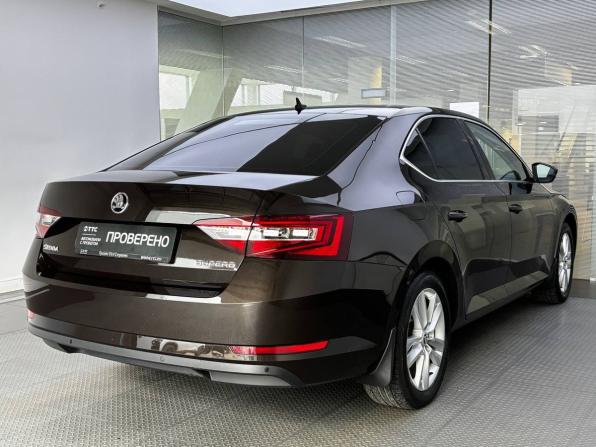 Skoda Superb III с пробегом 2017 года, цена 2 300 000 рублей, 77672 км, лифтбек, Автокод Объявления