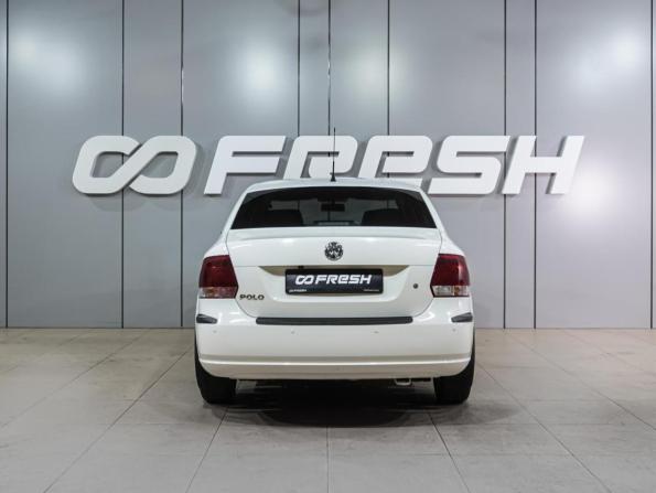 Volkswagen Polo V с пробегом 2011 года, цена 944 000 рублей, 92855 км, седан, Автокод Объявления
