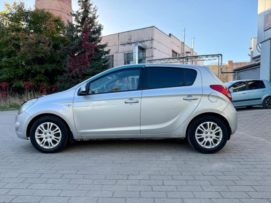 Hyundai i20 I Великий Новгород  - изображение 4