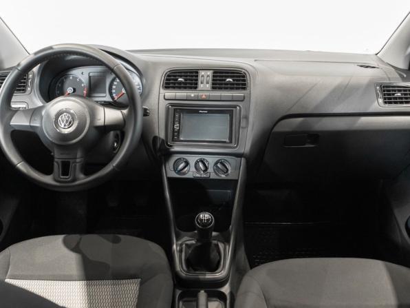 Volkswagen Polo V с пробегом 2014 года, цена 848 000 рублей, 143420 км, седан, Автокод Объявления