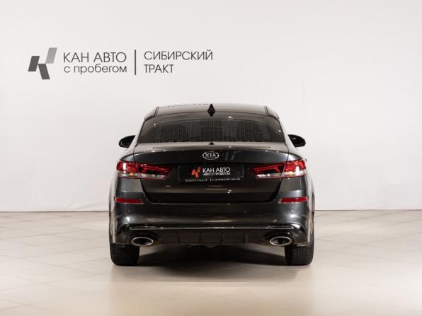 Kia Optima IV Рестайлинг с пробегом 2018 года, цена 1 425 000 рублей, 196329 км, седан, Автокод Объявления