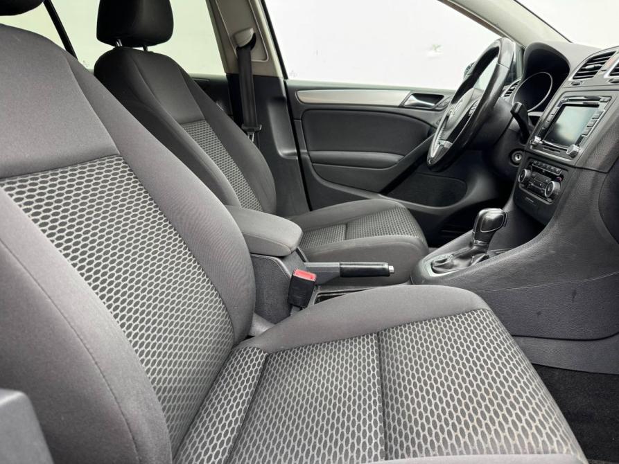 Volkswagen Golf VI Москва  - изображение 10