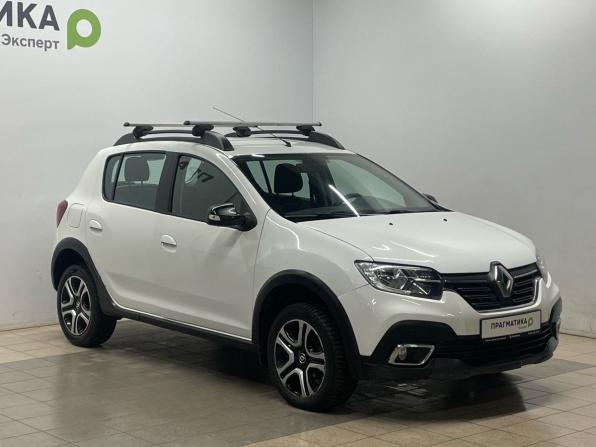 Renault Sandero II Рестайлинг с пробегом 2019 года, цена 889 000 рублей, 116550 км, хэтчбек, Автокод Объявления
