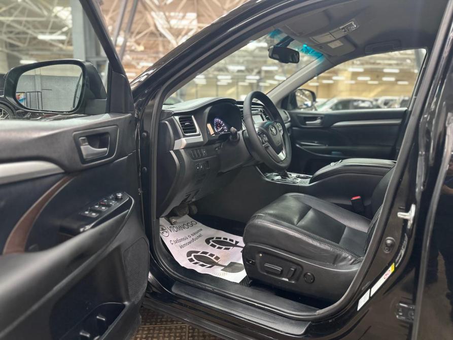Toyota Highlander III (XU50) Набережные Челны  - изображение 12