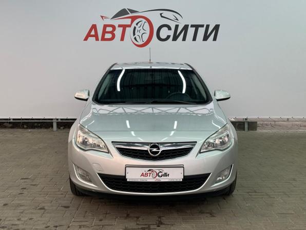 Opel Astra J с пробегом 2012 года, цена 685 000 рублей, 220000 км, хэтчбек, Автокод Объявления