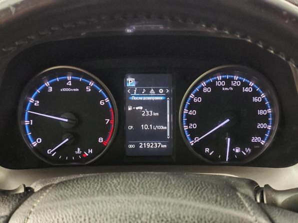 Toyota RAV4 IV (XA40) Рестайлинг с пробегом 2016 года, цена 1 985 000 рублей, 219235 км, внедорожник, Автокод Объявления