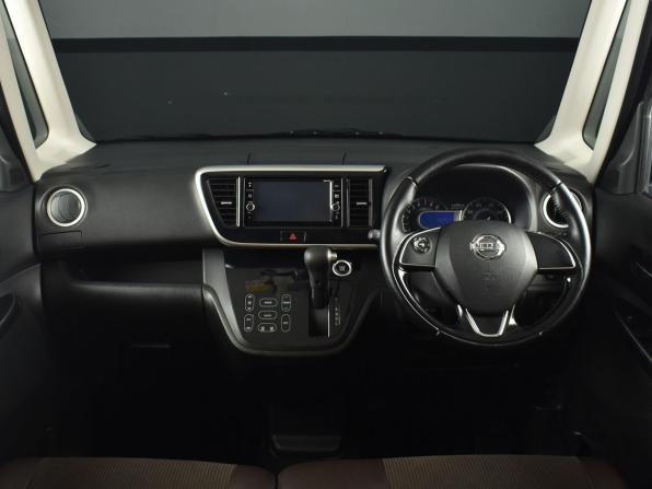 Nissan Dayz Roox I Рестайлинг с пробегом 2017 года, цена 839 995 рублей, 55440 км, хэтчбек, Автокод Объявления