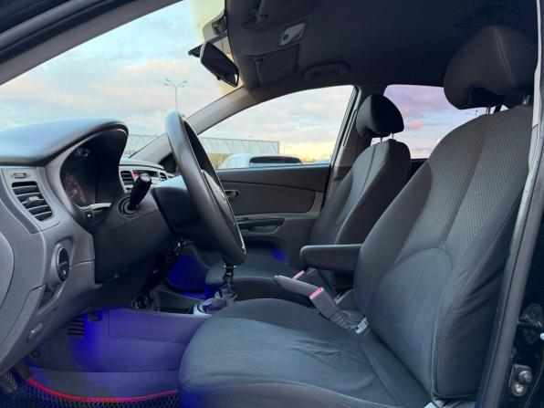 Kia Rio II Рестайлинг с пробегом 2010 года, цена 445 000 рублей, 242119 км, седан, Автокод Объявления