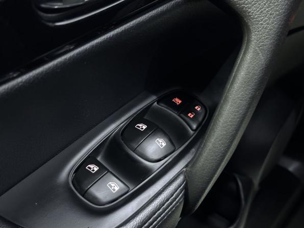 Nissan Qashqai II Рестайлинг с пробегом 2019 года, цена 2 265 000 рублей, 84937 км, внедорожник, Автокод Объявления