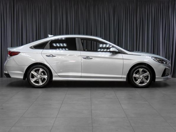 Hyundai Sonata VII (LF) Рестайлинг с пробегом 2018 года, цена 1 769 000 рублей, 142740 км, седан, Автокод Объявления