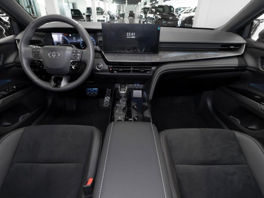 Toyota Camry IX (XV80) China Market Москва  - изображение 8