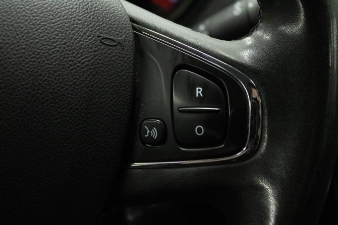 Renault Kaptur I с пробегом 2018 года, цена 1 299 000 рублей, 87703 км, внедорожник, Автокод Объявления