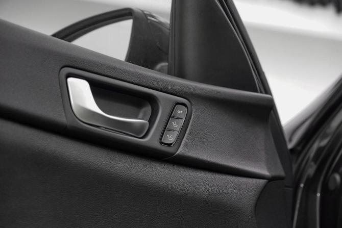 Kia Optima IV Рестайлинг с пробегом 2019 года, цена 1 019 000 рублей, 79754 км, седан, Автокод Объявления