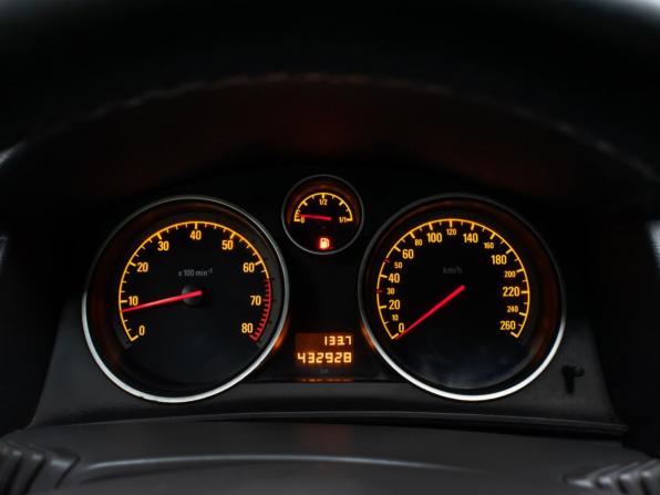 Opel Astra H Рестайлинг с пробегом 2010 года, цена 449 000 рублей, 426500 км, седан, Автокод Объявления
