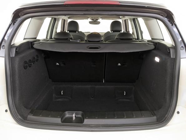 Mini Clubman II Рестайлинг с пробегом 2021 года, цена 3 030 000 рублей, 35918 км, универсал, Автокод Объявления