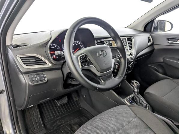 Hyundai Solaris II Рестайлинг с пробегом 2020 года, цена 1 525 000 рублей, 92387 км, седан, Автокод Объявления