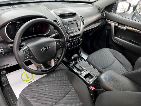 Kia Sorento II Рестайлинг с пробегом 2018 года, цена 1 895 000 рублей, 184230 км, внедорожник, Автокод Объявления