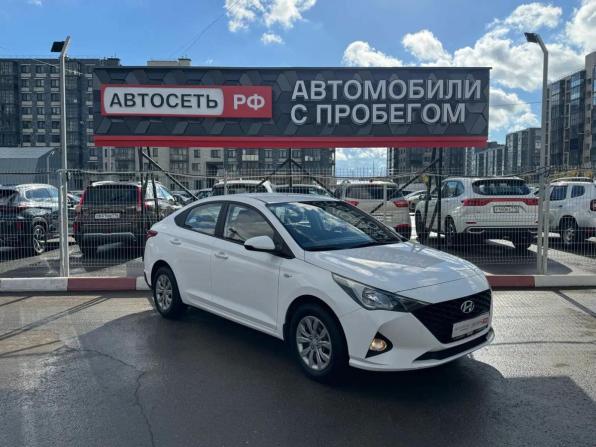 Hyundai Solaris II Рестайлинг с пробегом 2022 года, цена 1 498 141 рубль, 80003 км, седан, Автокод Объявления