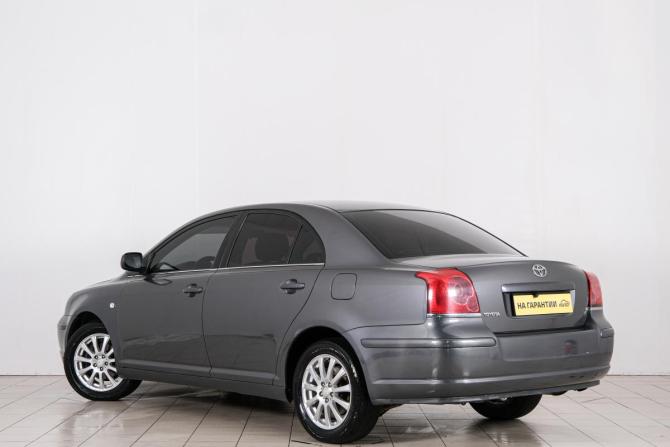Toyota Avensis II с пробегом 2005 года, цена 869 000 рублей, 215000 км, седан, Автокод Объявления